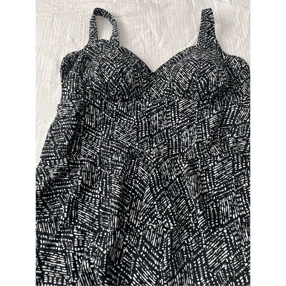 Swim Solutions Women's Printed Triple Tier Tankini Top NEW - Picture 5 of 7